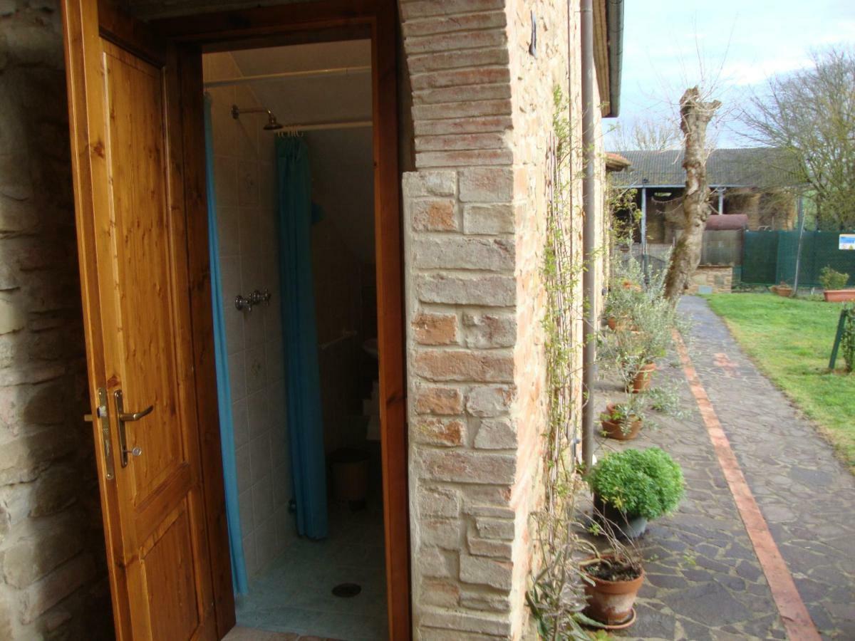 Agriturismo Podere Molino Peccioli ภายนอก รูปภาพ